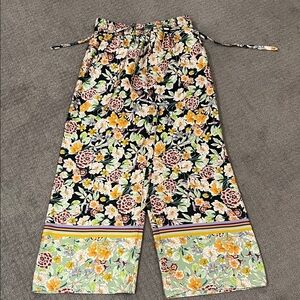 Zara Floral Wide-Leg Pants - Black and Multicolor